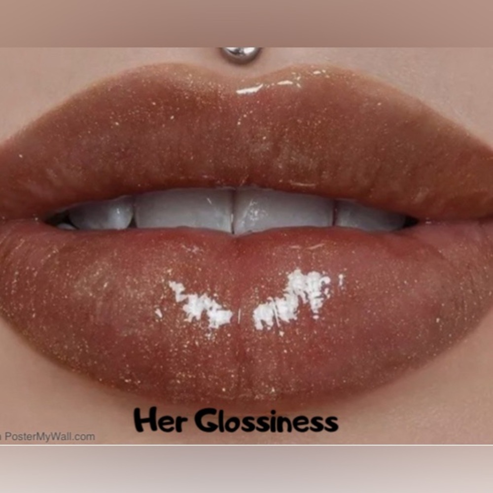 Her Glossiness, NIB Jeffree Star The Gloss Full Pigment Lip Gloss